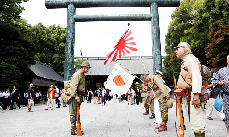 Japan PM Abe sends offering to Yasukuni shrine for war dead