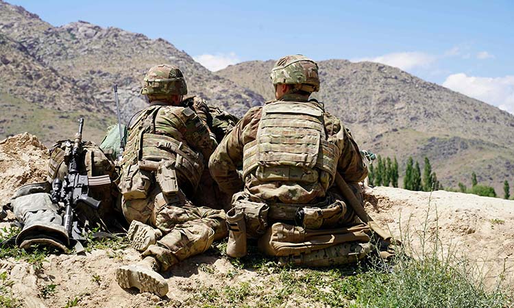 Roadside bomb hits convoy of US troops in south Afghanistan