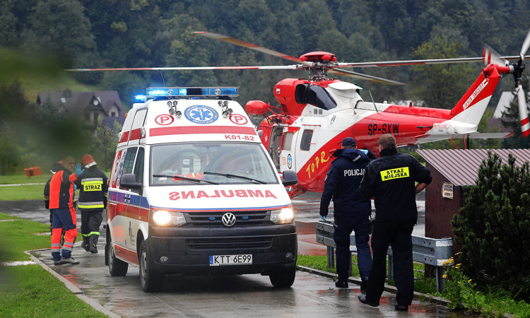 Four die, more than 100 hurt in thunderstorm in Poland's Tatra mountains