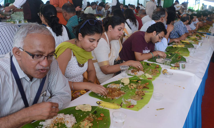 Keralites in UAE exult  over Onam bonding