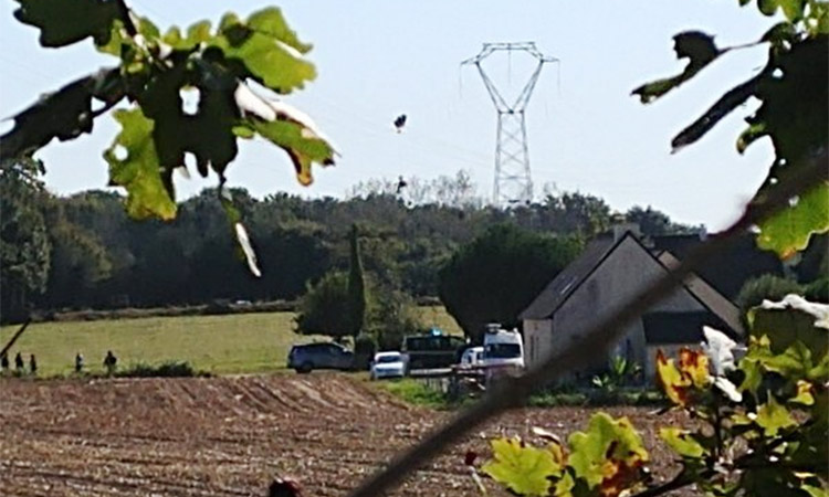 Pilot saved from power line after Belgian F-16 crashes in France