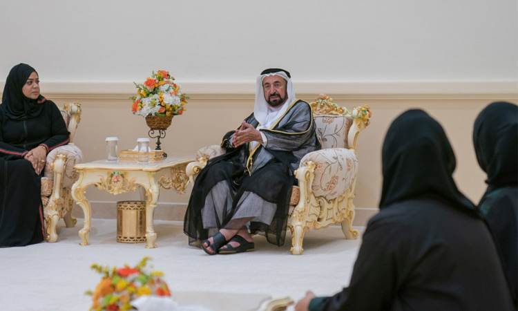 Sheikh Sultan receives members of Emirates Writers Union in Sharjah 