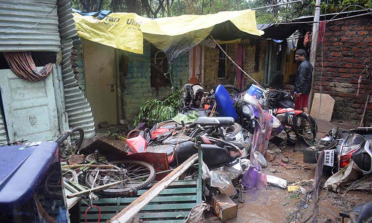 Heavy rain claims 17 lives in western India