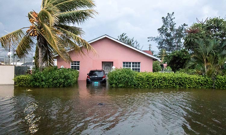 Dorian kills five in Bahamas, US evacuates eastern coast