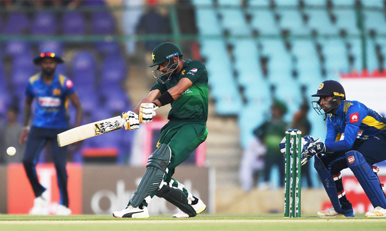 Azam hits ton as Pakistan mark return of ODI with win over Lanka