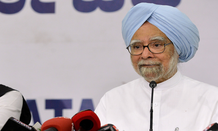 Pakistan to invite Indian ex-PM Manmohan Singh for inauguration of Kartarpur