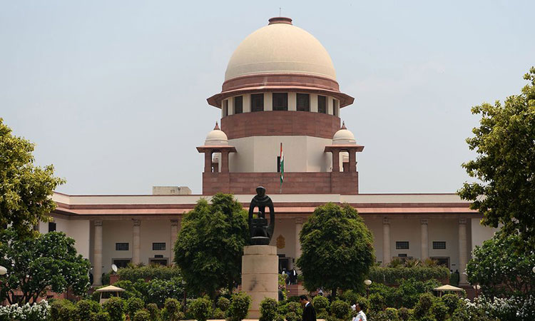 Indian Supreme Court refers Kashmir plea to Constitution bench