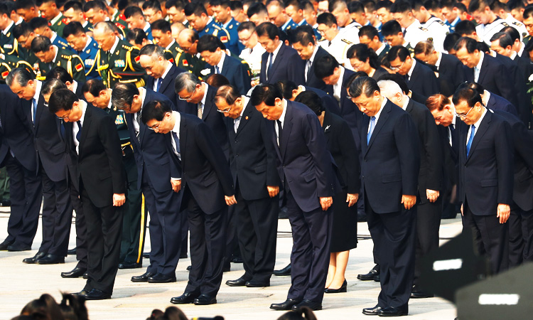 Xi bows to Mao ahead of China’s 70th anniversary