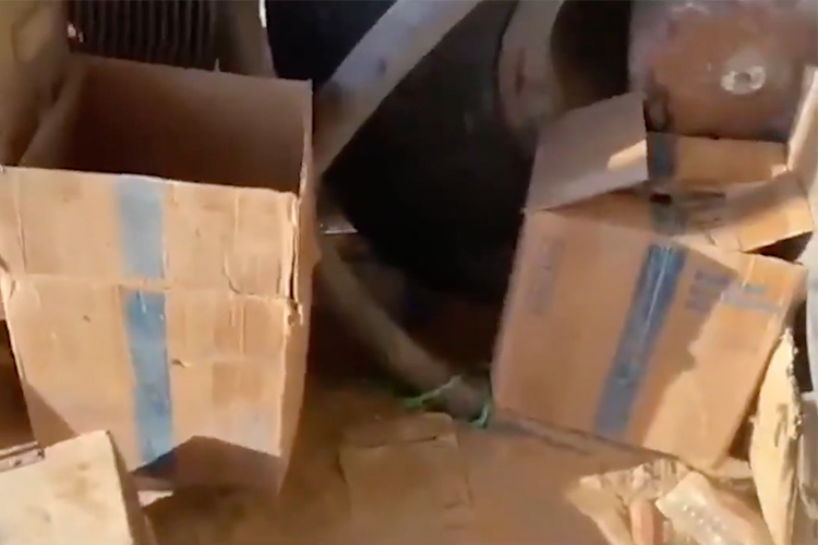 VIDEO: Terrorist Houthis smuggle landmines and explosives inside United Nations relief cartons