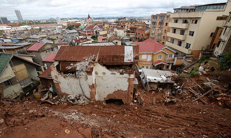 Death toll from Tropical Storm Ana in southern Africa rises to 70