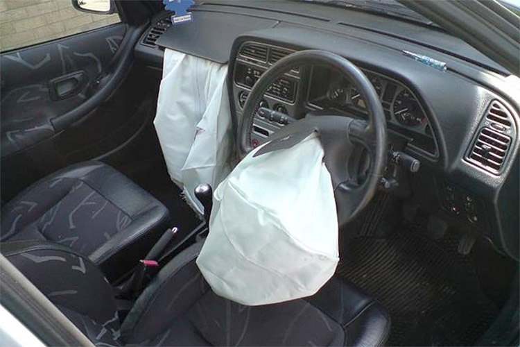 Woman gets Dhs40,000 for car’s airbag error