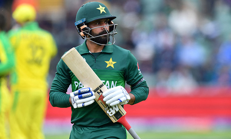 Pakistan's ex-captain Hafeez retires from international cricket