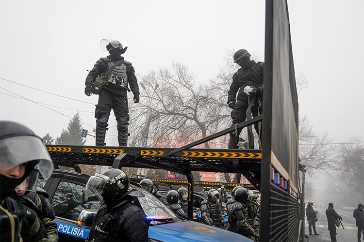 VIDEO: Fresh violence in Kazakhstan after Russia sends troops to put down uprising