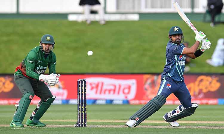 Pakistan beats Bangladesh by seven wickets at NZ tri-series