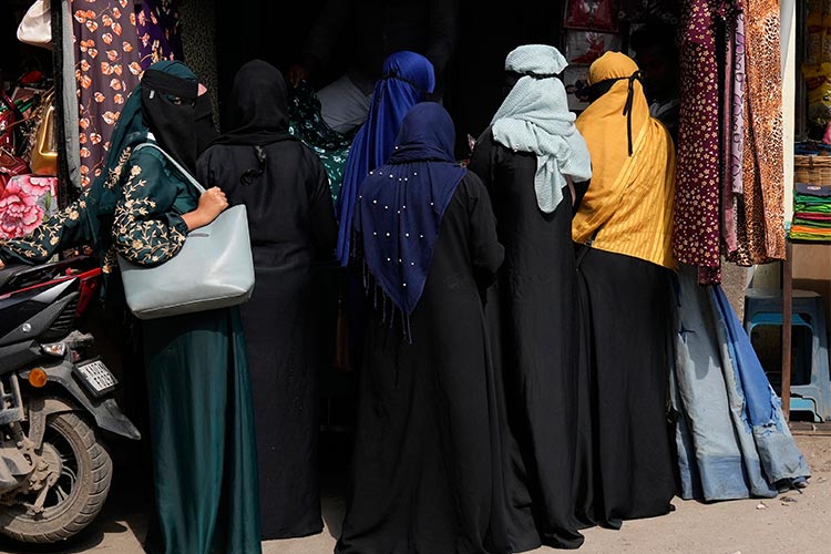 Supreme Court delivers split verdict on Karnataka Hijab ban