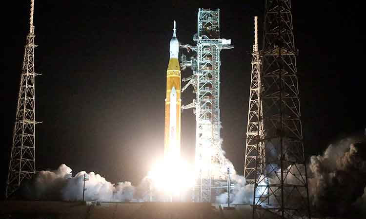 NASA successfully launches mega rocket, without astronauts, to the Moon