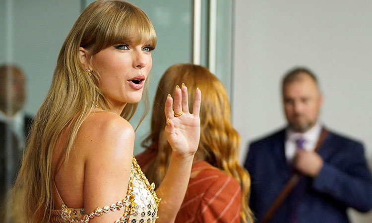 Taylor Swift hits out at 'excruciating' Ticketmaster tour chaos 