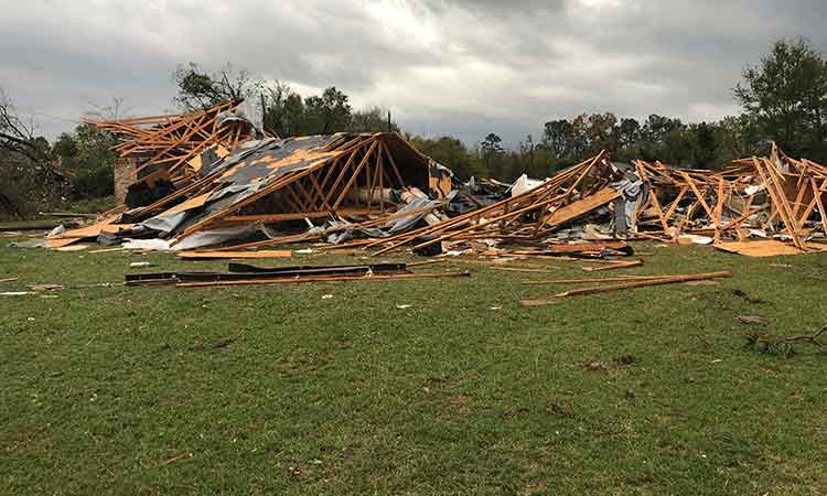 1 dead, dozens hurt as tornadoes hit Texas and Oklahoma