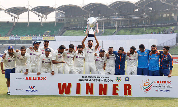 India beat Bangladesh by 3 wickets to sweep Test series