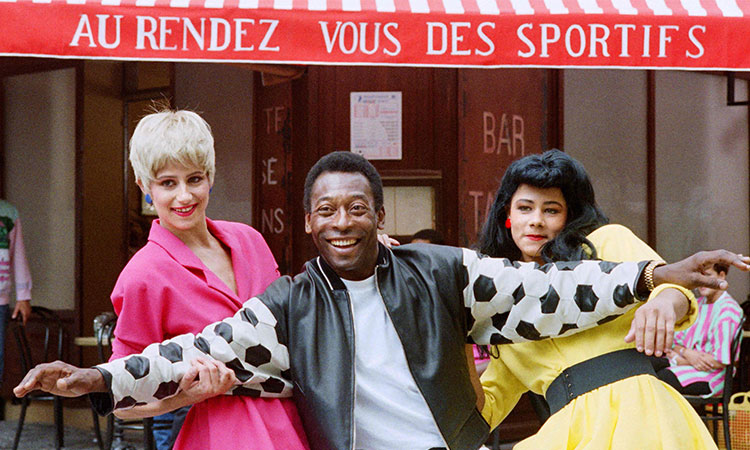 Even in movies, music and TV, Pele kicked off a perfect 10