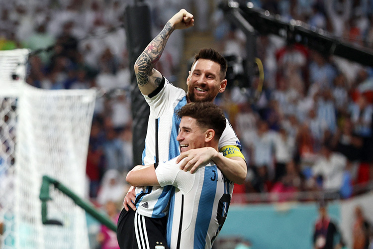 Messi magic helps send Argentina into World Cup last eight