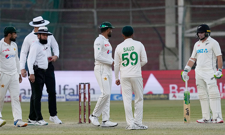 Pakistan draw first Test against New Zealand after daring declaration