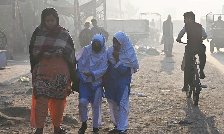 Smog-hit Pakistani city of Lahore cuts school days to protect pupils’ health