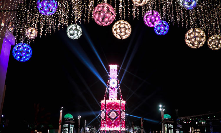 Emirates Fountain, an icon of joy and wonder at Sheikh Zayed Festival