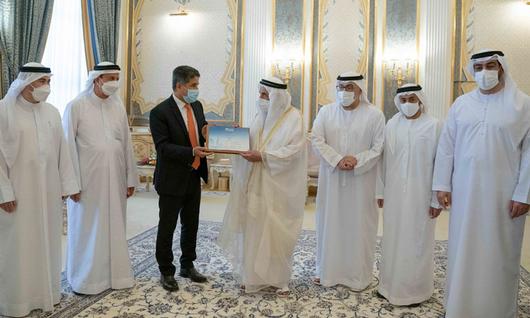 Sheikh Sultan receives Sharjah certification as healthy city