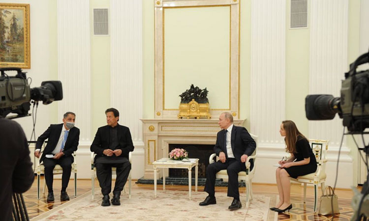 Imran and Putin discuss bilateral ties, regional developments in Moscow