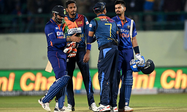 Shreyas Iyer powers India to T20 series win against Sri Lanka