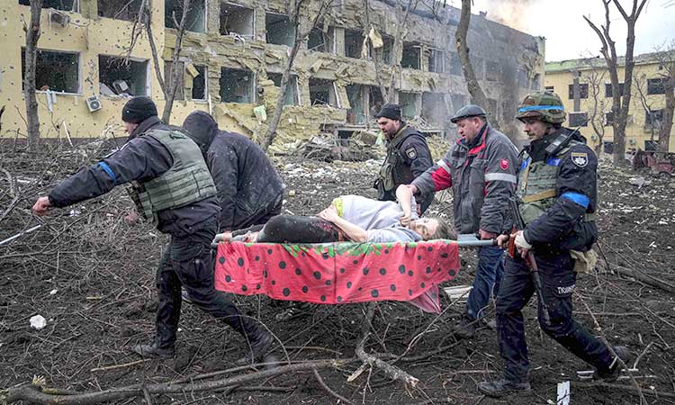 Pregnant woman, baby die after Russia bombs maternity ward in Mariupol