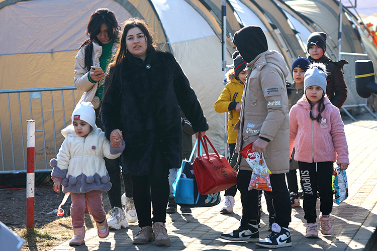 Thousands deported from Mariupol city besieged by Russian forces, says Ukraine