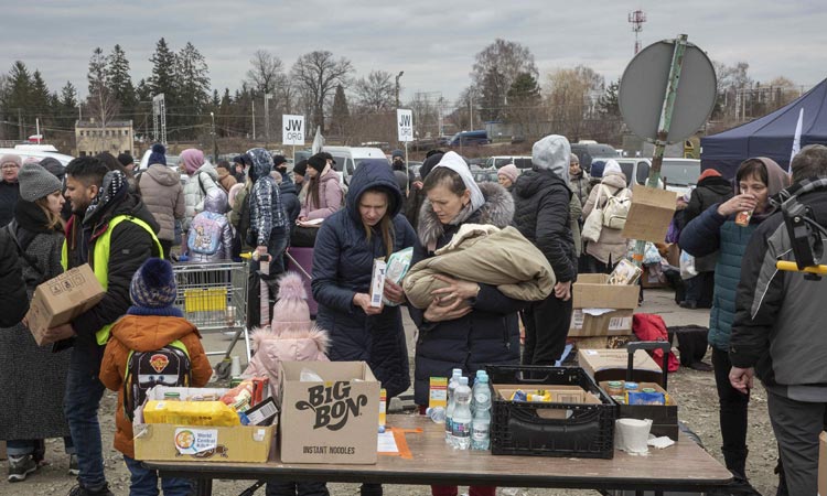 Putin tells Ukraine to stop fighting as anti-war protests grow