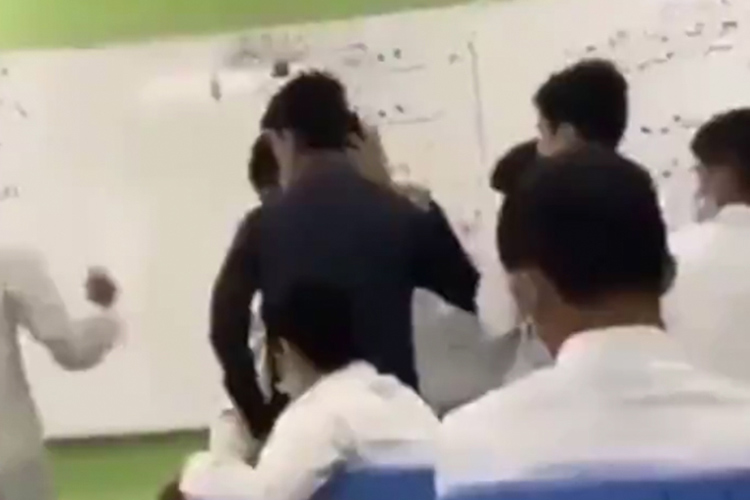 VIDEO: Student dies during a fight in Saudi school