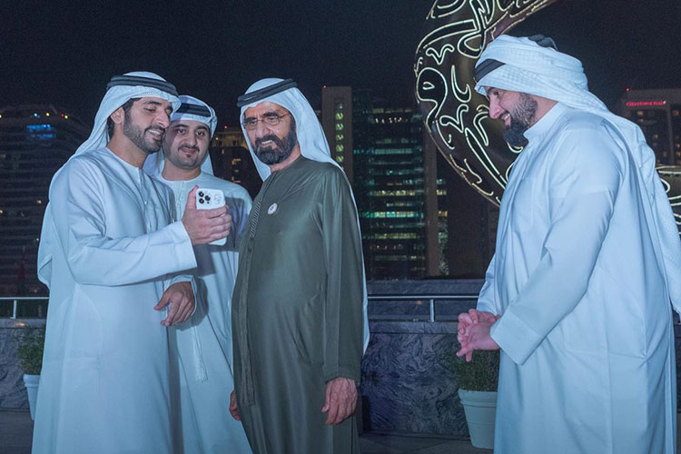 Sheikh Mohammed exchanges Ramadan greetings with dignitaries, foreign investors