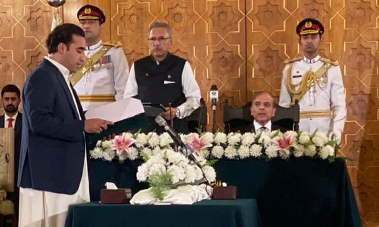 Bilawal takes oath, to be youngest foreign minister of Pakistan