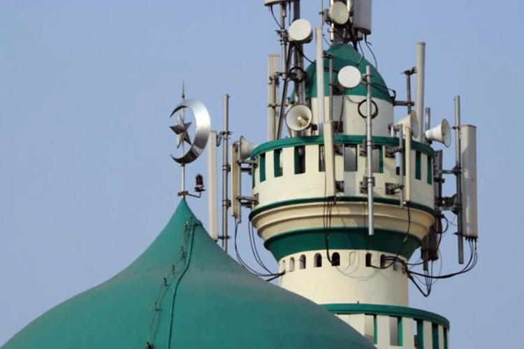 Government allows use of loudspeakers in 10,889 mosques in Karnataka