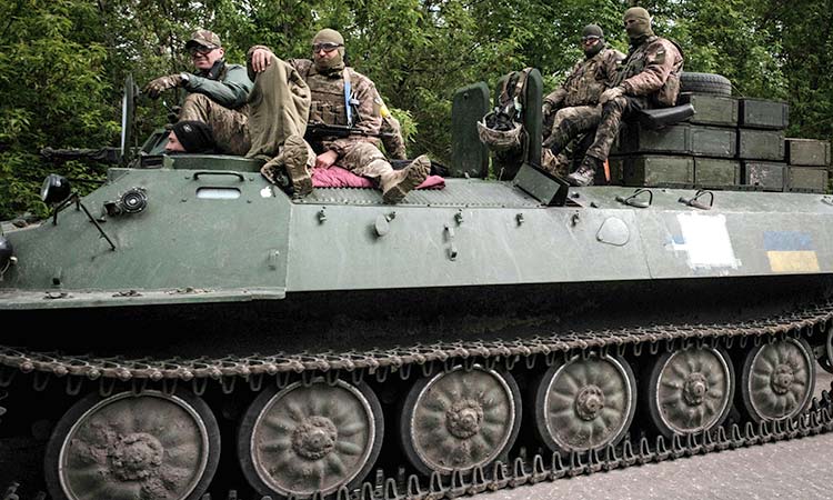 Ukraine counter-attacks Russian forces in the east