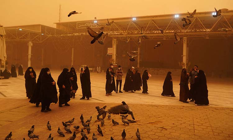 Schools, offices close in Tehran as sandstorm hits Iran