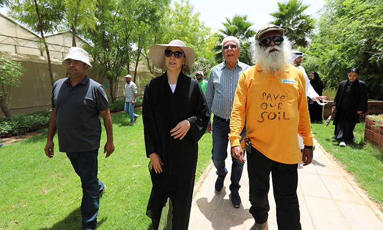 Dubai firm welcomes Sadhguru’s ‘Save Soil’ movement