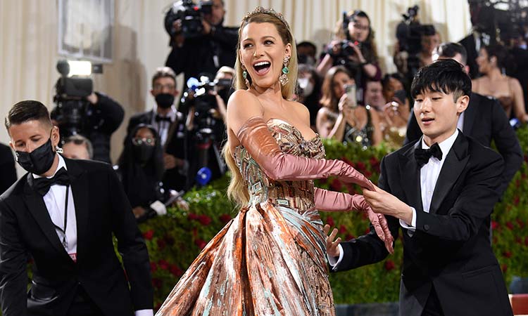 ‘Gossip Girl’ star Blake Lively to make her directorial debut with ‘Seconds’