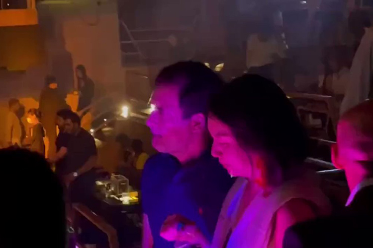 FACT CHECK: Rahul Gandhi talking to bride’s friend at a wedding in Kathmandu, not with Chinese diplomat 