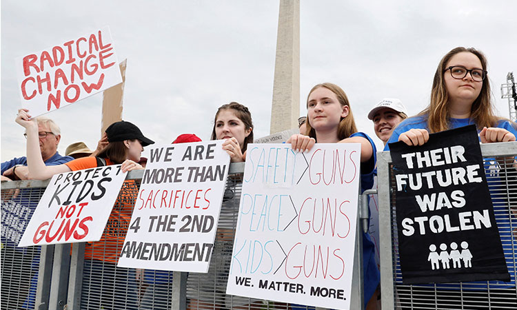 End gun violence, angry Americans tell lawmakers