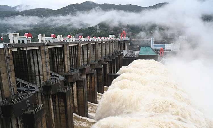 Six dead in China as rain triggers landslides, house collapse