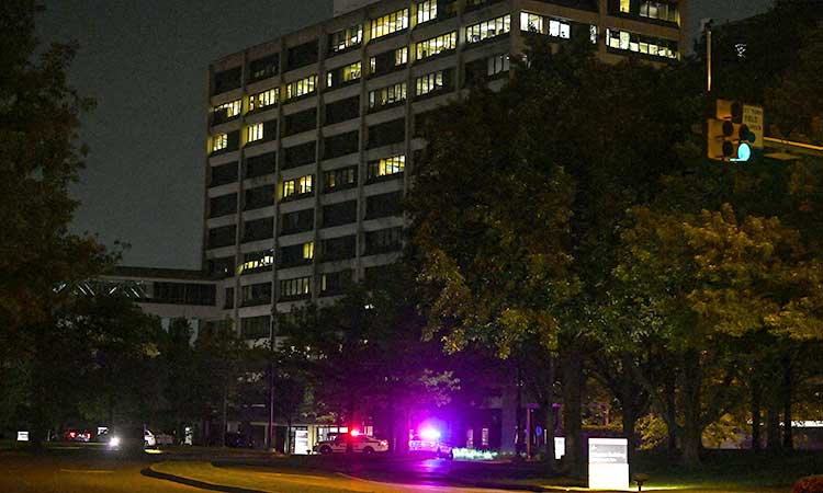 Gunman kills four at Tulsa hospital in new US mass shooting