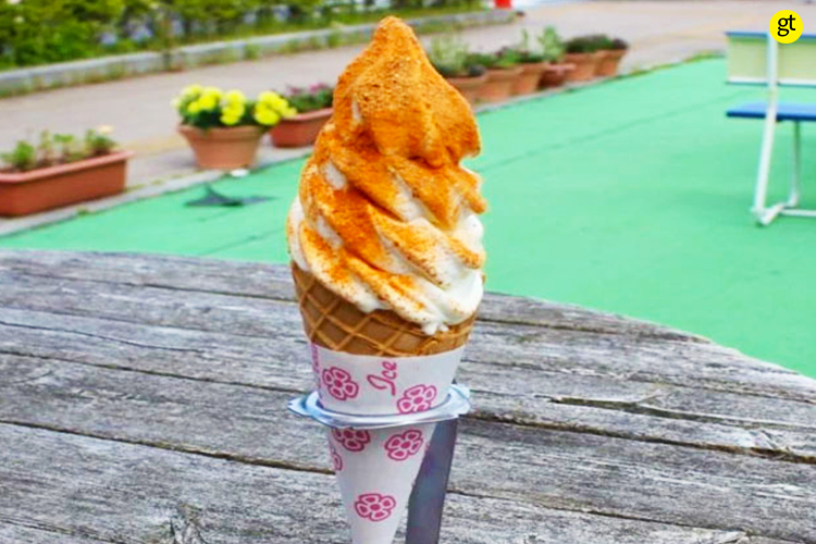 Tongue-burning dessert: Japanese village challenges tourists with habanero-laced ice cream