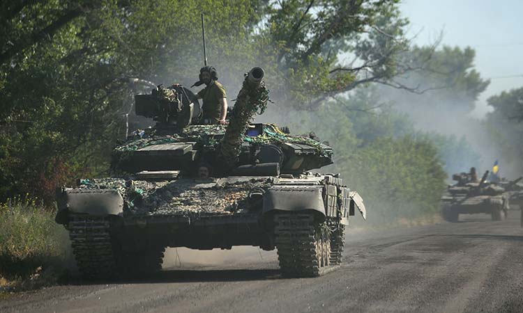 Ukraine forces ordered to withdraw from key battleground city