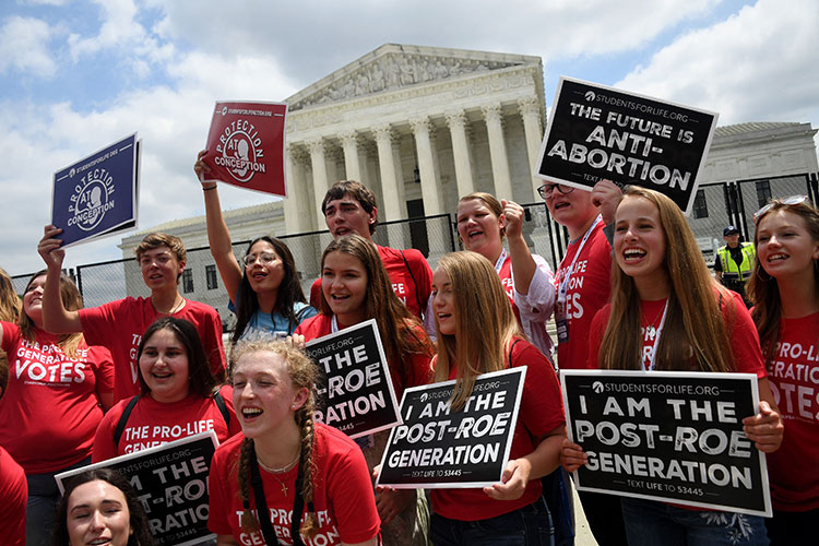 US Supreme Court strikes down constitutional right to abortion