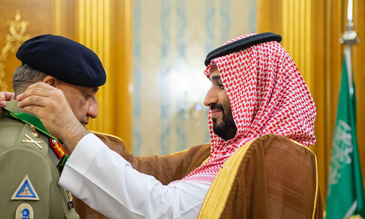 Crown Prince confers King Abdulaziz Medal on General Bajwa for strengthening Pak-Saudi ties